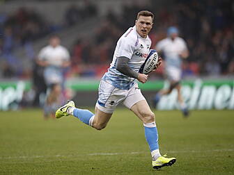 Chris Ashton leaves Sale Shark...